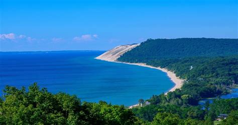 No Ocean Needed: 10 Best Beaches In Michigan To Visit