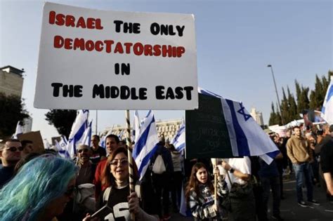 Demonstration against judicial reform in Jerusalem – Middle East Monitor