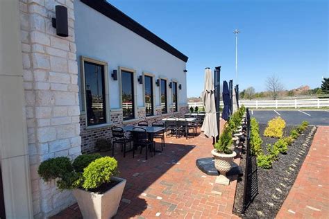 Dog Friendly Restaurants in Beckley, WV - BringFido