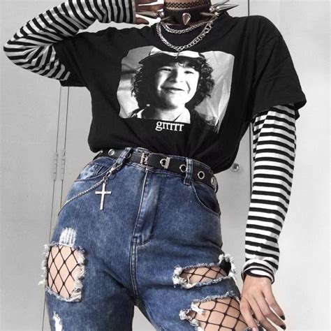 Cute Aesthetic Emo Outfits : It makes us look thinner, it is all time ...