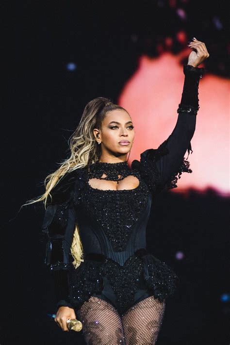 Beyoncé Formation World Tour | NEWS COVERAGE