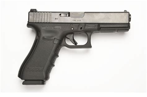 Glock pistols Gen3 VS Gen4. What is the difference between the Generations? (page 3) - Glock ...