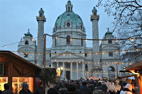 9 Enchanting Christmas Market Vienna to Visit