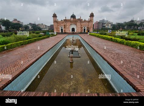 Lalbagh Fort, Dhaka, Bangladesh Stock Photo - Alamy