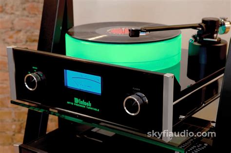 McIntosh MT10 Precision Turntable with MC Cartridge - NEW