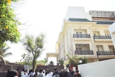 Senthamarai Stalin: Income Tax raids M K Stalin’s daughter's houses in Chennai | Chennai News ...