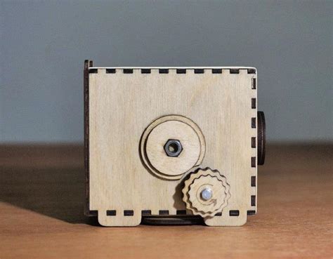 25 Simple DIY Ways to Make a Pinhole Camera - Blitsy