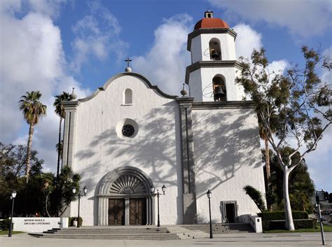 Mission Basilica San Juan Capistrano | Modern Basilica model… | Flickr