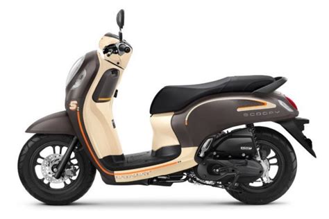 Honda Scoopy 2023, Cek Spesifikasi, Warna, dan Harganya | Sukoharjonews.com