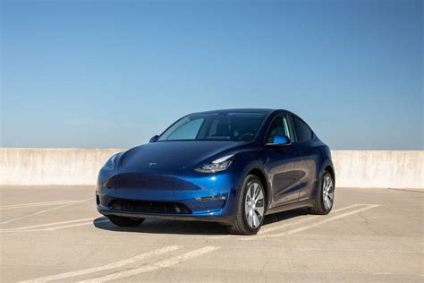 Tesla Lineup - Latest Models & Discontinued Models | Cars.com