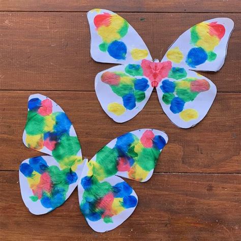 Butterfly Symmetry Art | Butterfly art and craft, Butterfly crafts preschool, Butterfly crafts