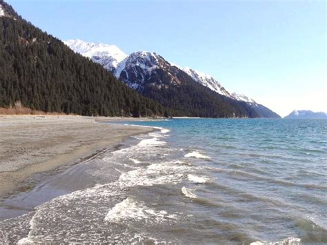 15 Best Beaches in Alaska (2023)