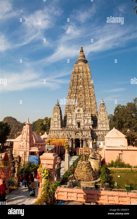 Mahabodhi Temple, Bodh Gaya, Bihar, India Stock Photo - Alamy