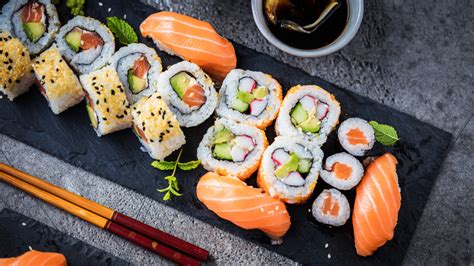 Why Your Homemade Sushi Doesn't Taste As Good As From A Restaurant