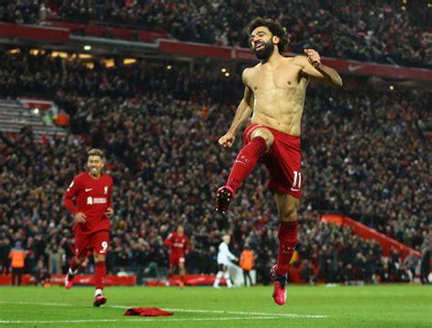 Liverpool roars back to life with seven-goal rout of Manchester United - The Japan Times