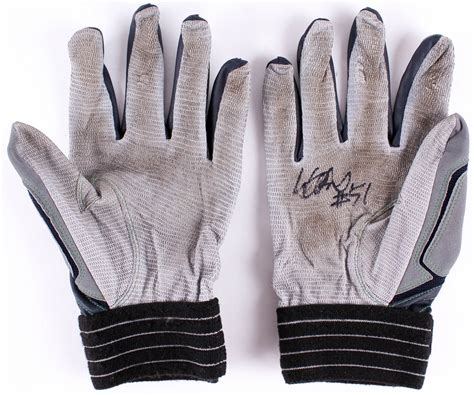 Ichiro Suzuki Signed Game-Used 2012 Mariners Mizuno Custom "Ichiro" Batting Gloves Inscribed ...