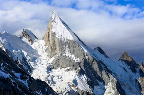 12,400+ Karakoram Range Stock Photos, Pictures & Royalty-Free Images ...