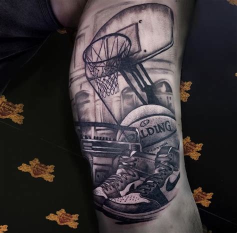 Basketball tattoo my @michaeltatts_ptc | Tatuagens de basquete, Tatuagem na perna, Boas ideias ...