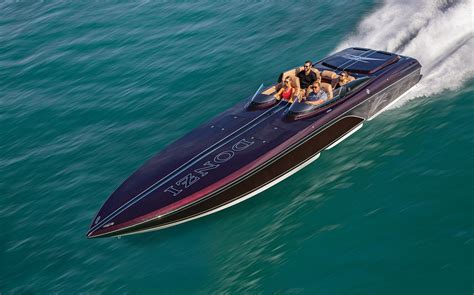 2020 Donzi 38 ZRC Boat Test, Pricing, Specs | Boating Mag