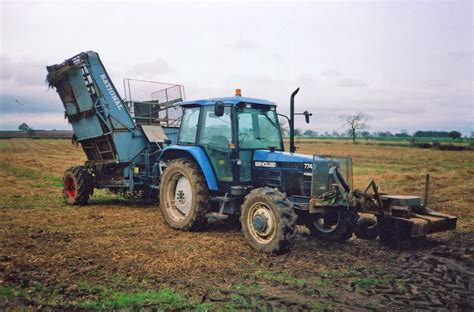 New Holland 7740: Specs, Engine, Transmission, Dimensions