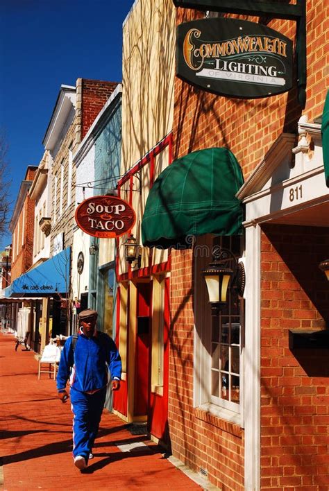 Charming Downtown Fredericksburg, Virginia Editorial Photography - Image of economy, attraction ...