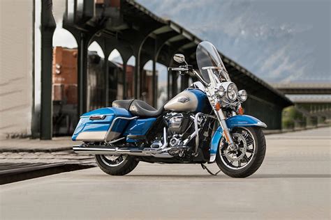 Harley-Davidson Harley Davidson Road King Price, Mileage, Images, Colours, Specs, Reviews