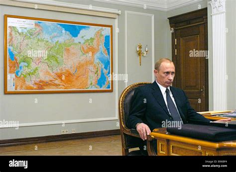 Russian President Vladimir Putin in his office in Novo Ogaryovo Stock Photo - Alamy