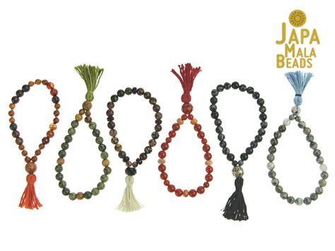 What is a Mala? (Definition, History, Types and Benefits)