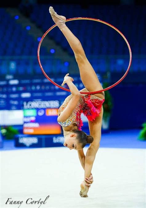 Hoop - International Rhythmic Gymnastics & Ballet