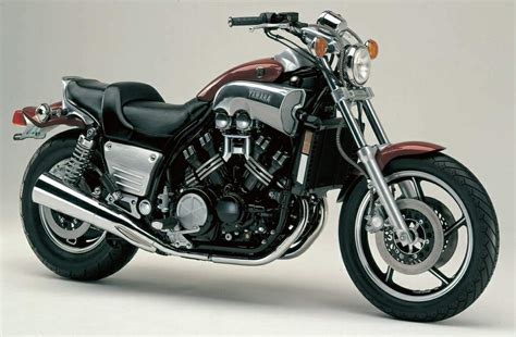 Мотоцикл Yamaha VMX V-Max 1200 1984 Цена, Фото, Характеристики, Обзор, Сравнение на БАЗАМОТО