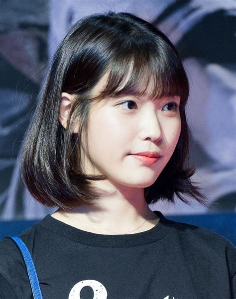 Pin by BluePurple on IU in 2020 | Iu short hair, Kpop short hair, Korean short hair