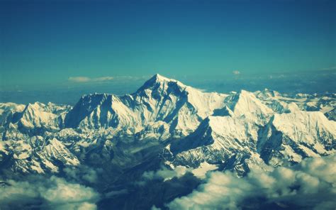 Panoramic View of Mountains - Image Abyss