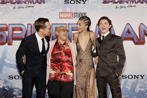 See the Spider-Man: No Way Home Cast at the LA Premiere | POPSUGAR Entertainment