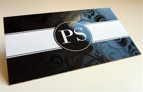 30 Stunning Examples of Spot UV Printed Business Cards - Creativeoverflow