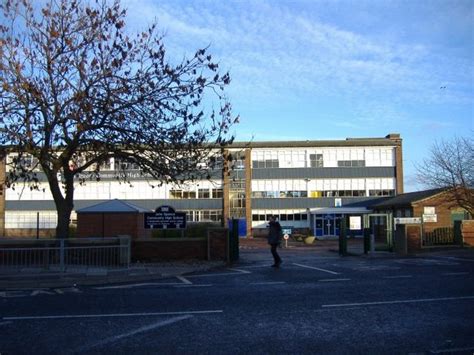 John Spence Community High School © Roger Cornfoot :: Geograph Britain and Ireland