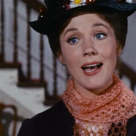 Emily Blunt Goes for a Joy Ride in New 'Mary Poppins Returns' Photo ...