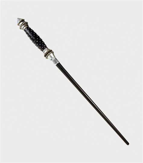 This high quality, hand-painted wand is a recreation of Narcissa Malfoy’s wand from the films ...