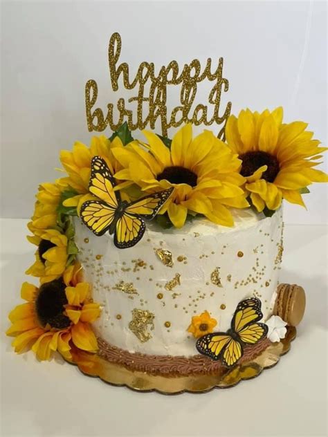 Sunflower birthday cake | Sunflower birthday cakes, Creative birthday cakes, Elegant birthday cakes