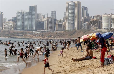 Lebanon's Shrinking Public Beaches | BPR