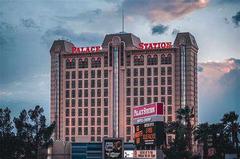 Your Summer Weekend at Palace Station - Station Casinos Blog