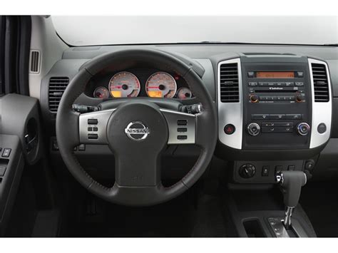 2014 Nissan Xterra: 48 Interior Photos | U.S. News