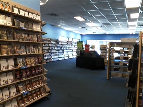 Blockbuster interior | Blockbuster (6,696 square feet) 14344… | Flickr