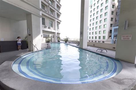 Book Mandarin Plaza Hotel in Cebu | Hotels.com