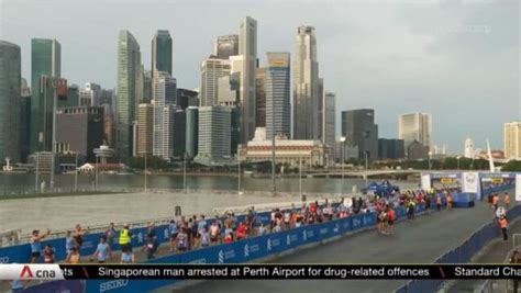 About 40,000 runners take part in Standard Chartered Singapore Marathon ...