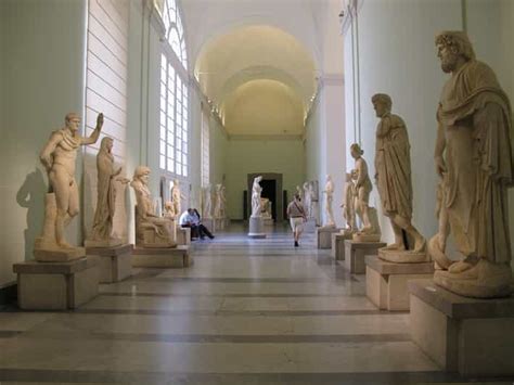 Tour: Pompeii Ruins & Archaeological Museum in Naples | GetYourGuide