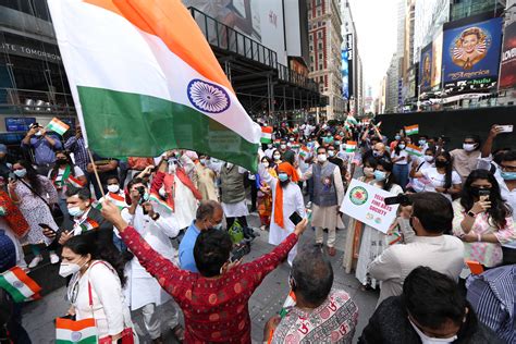 FIA holds India’s Independence Day flag hoisting ceremony at Times Square | News India Times