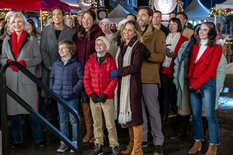 Check out the photo gallery from the Hallmark Channel Original Movie “Christmas T… | Candace ...