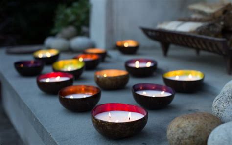 8 All-Natural Candles to Gift (or Burn) for the Holidays | Natural ...