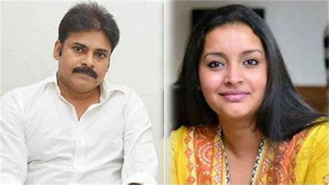 Pawan Kalyan wishes ex-wife Renu Desai on her engagement - Hindustan Times