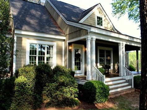 45 Cottage Farmhouse Decor Southern Living Wrap Around Porches | Cottage style house plans ...